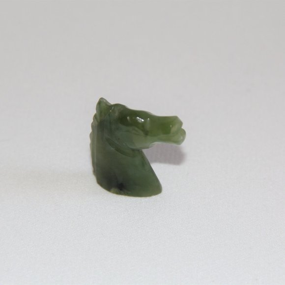 Vintage Miniature Carved Jade Horse Head - Picture 3 of 10